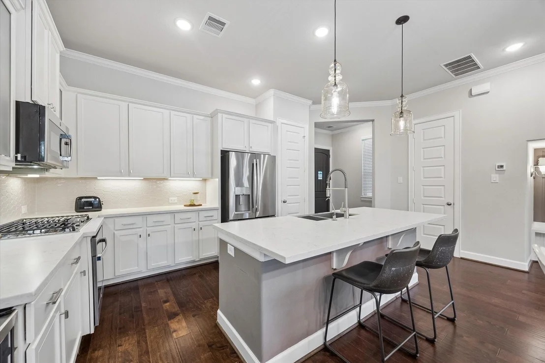 Photo of 10608 Centre Glade Drive