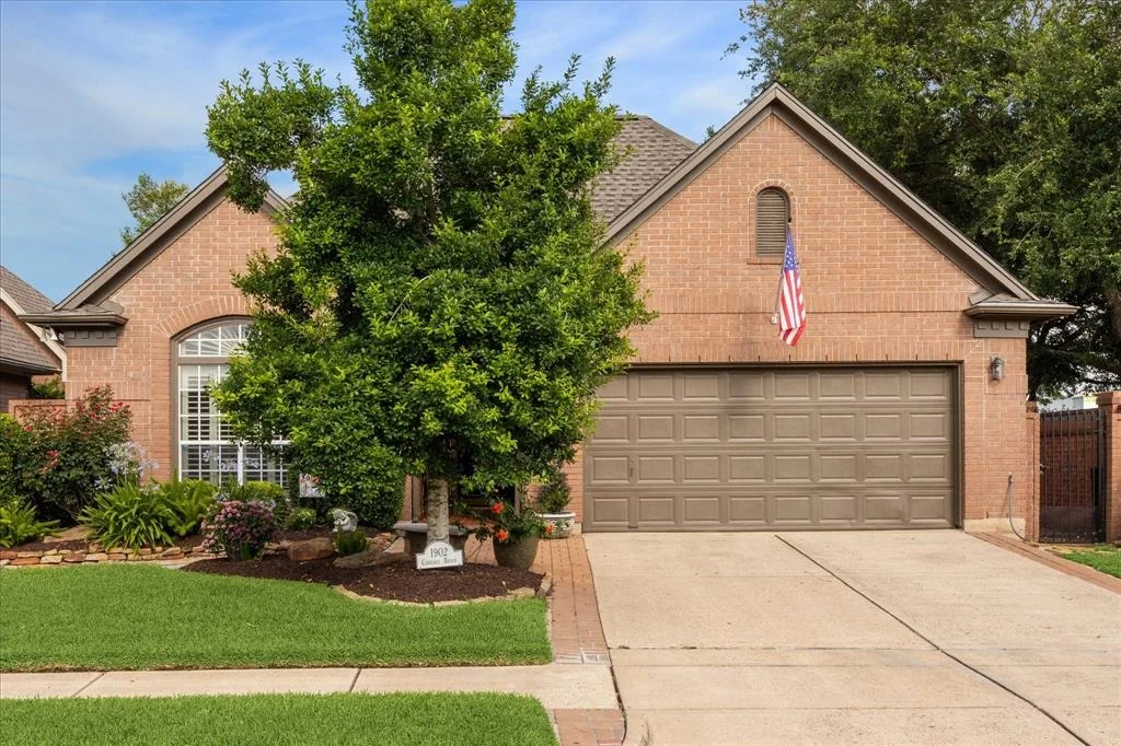 Photo of 1902 Carriage Brook Way