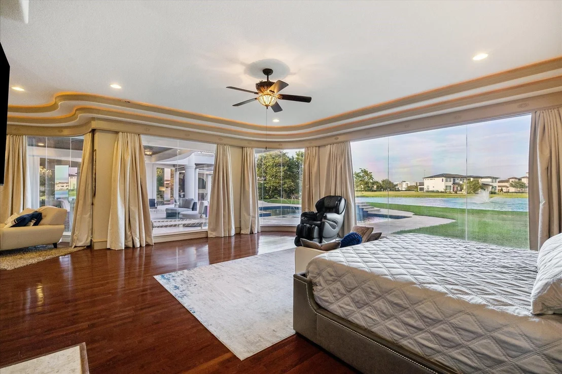 Photo of 18 Sovereign Circle