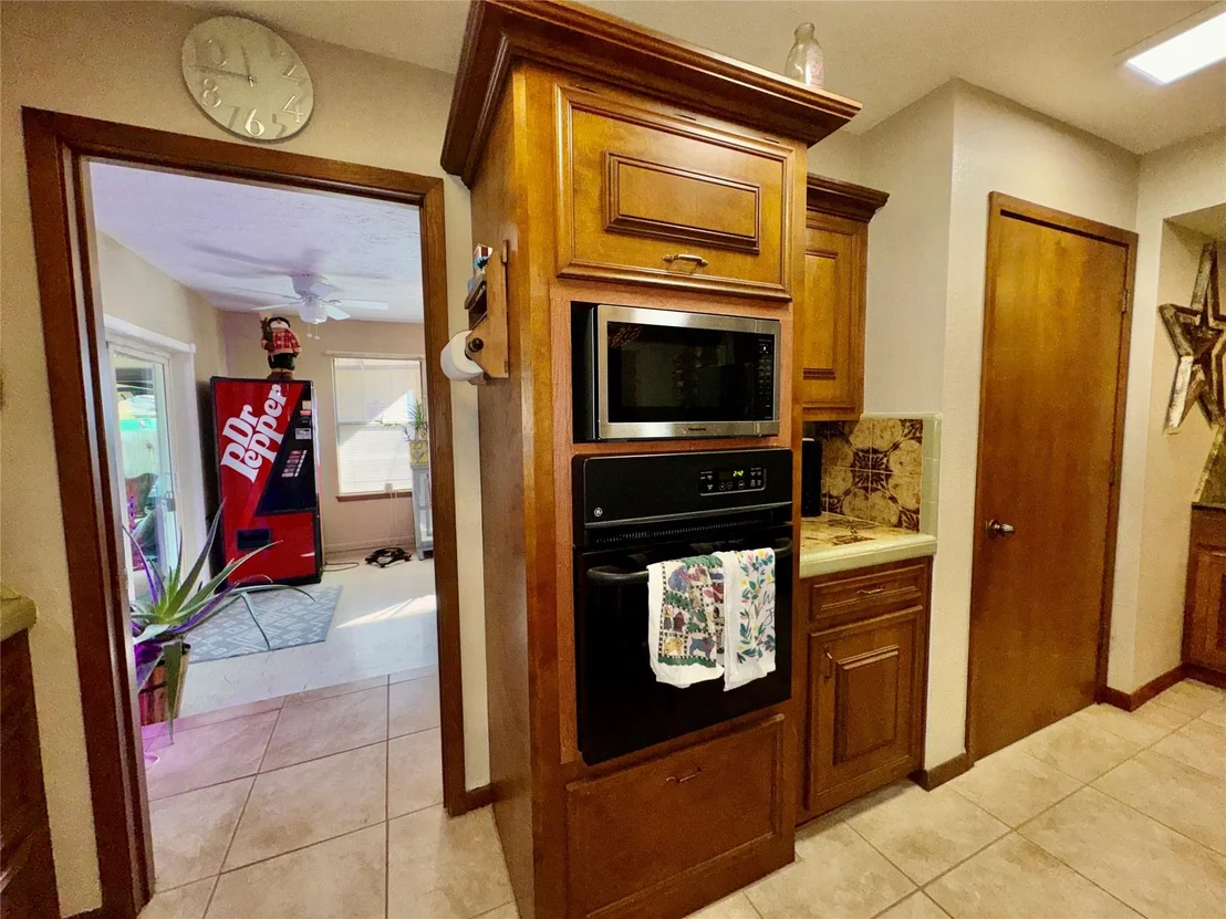 Photo of 201 Westwood Drive E