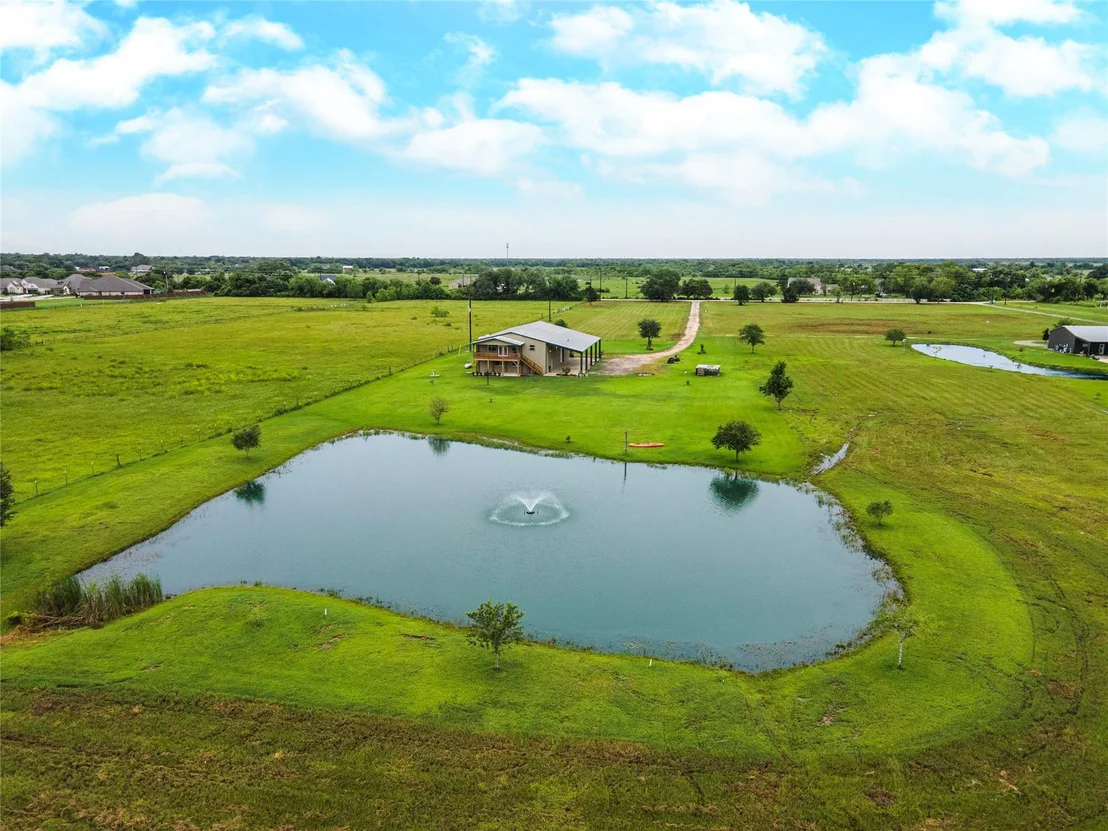 Photo of 10110 County Road 67
