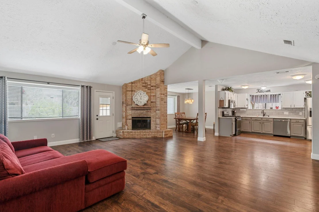 Photo of 2437 Willow Bend Drive