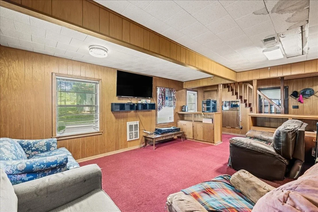 Photo of 8081 Ernst Parkway