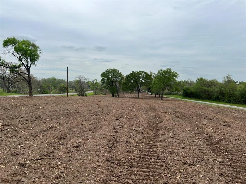 Photo of Lot #2 Tx-105