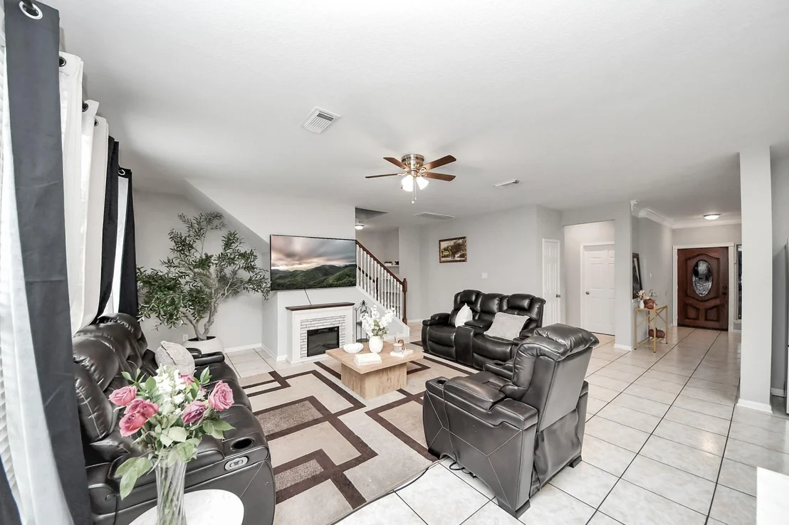 Photo of 1315 Chalk Rock Drive
