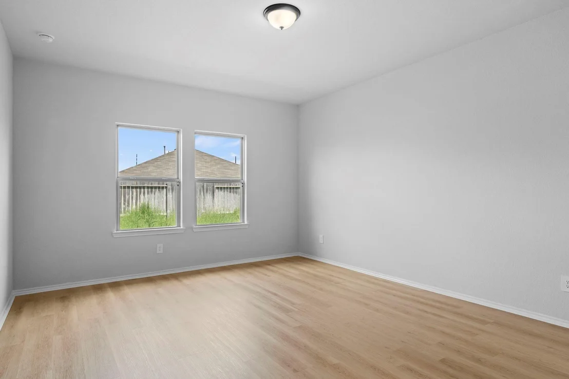 Photo of 5143 Hedgerose Lane