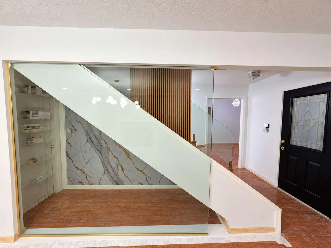 Photo of 5118 Burt Street