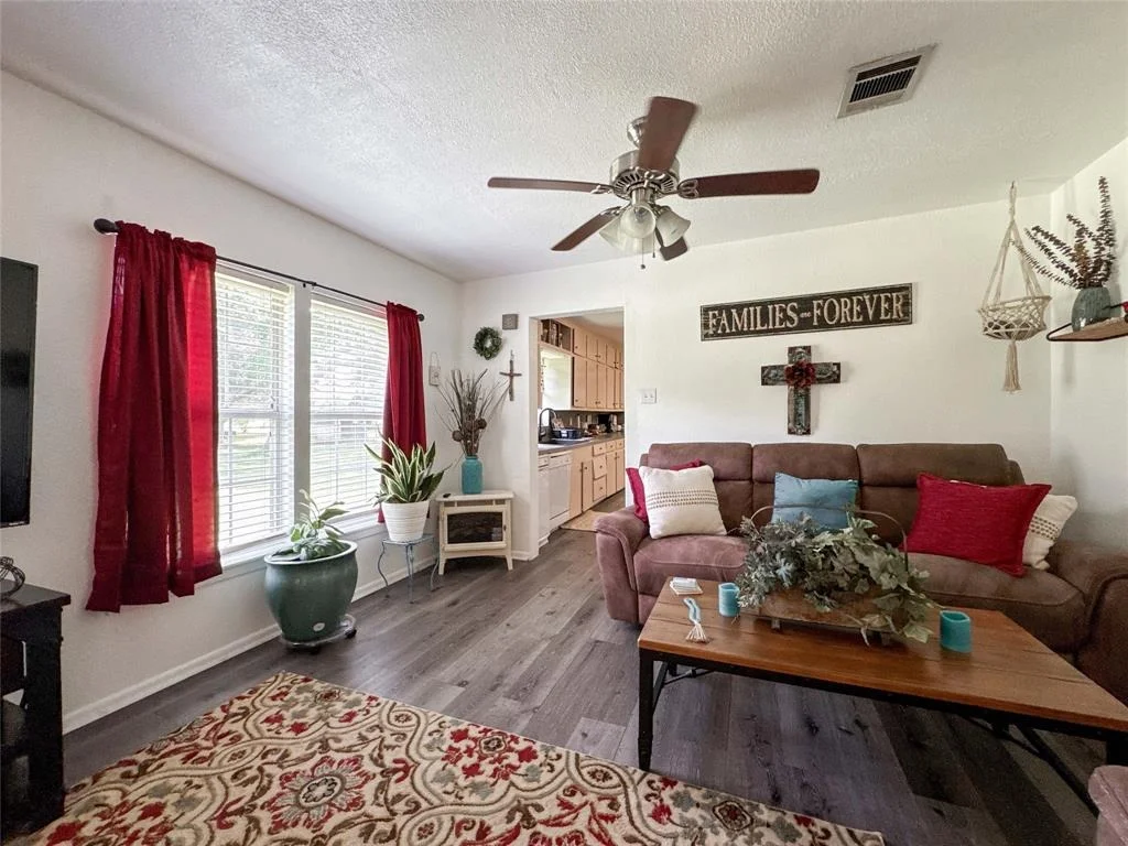Photo of 7218 County Road 42
