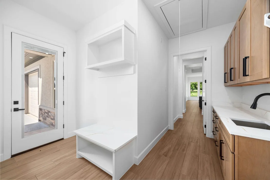 Photo of 220 Birdie Dr