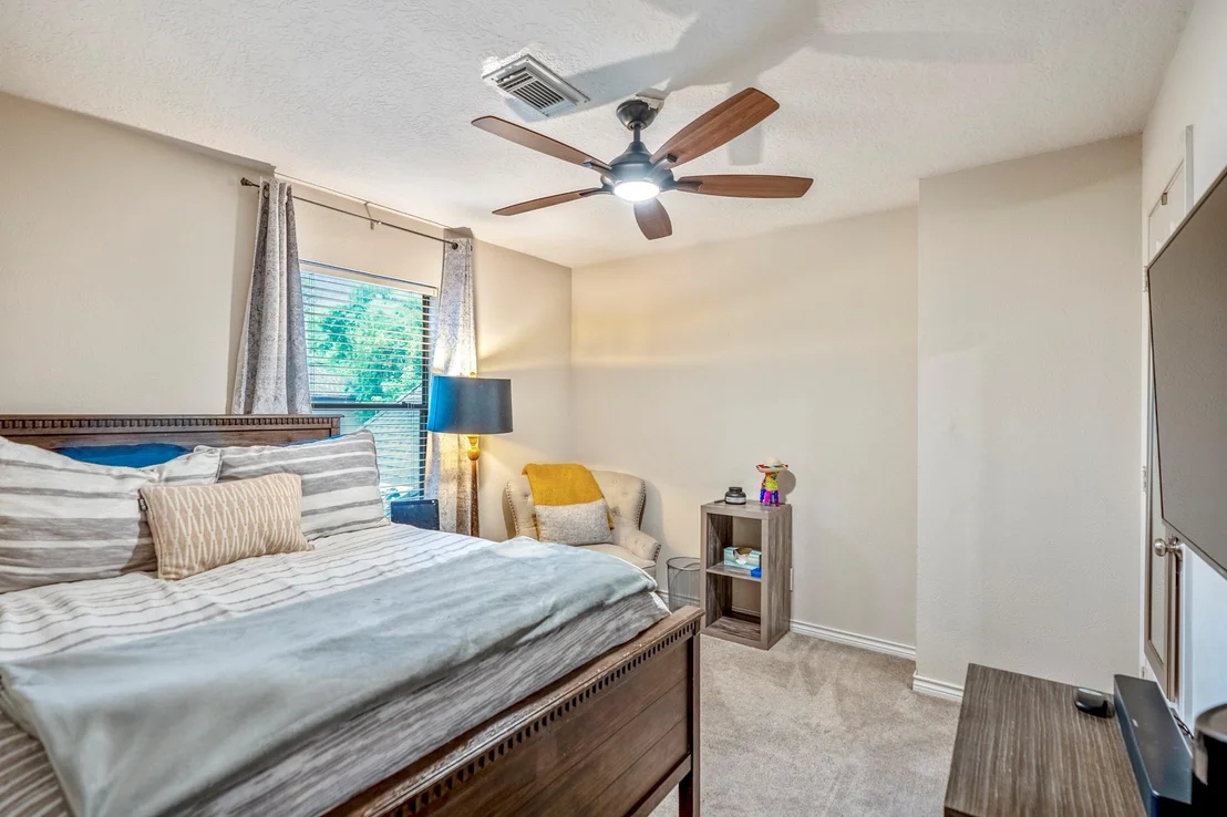 Photo of 407 Champion Lake Drive