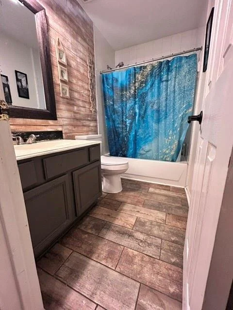 Photo of 600 Spruce Dr