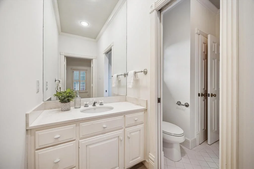 Photo of 2707 Barbara Lane