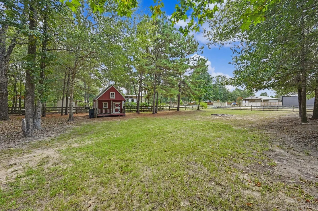 Photo of 9175 Wapiti Trail