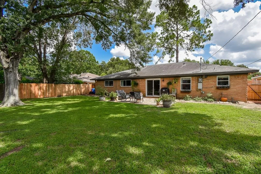 Photo of 5506 Ettrick Drive