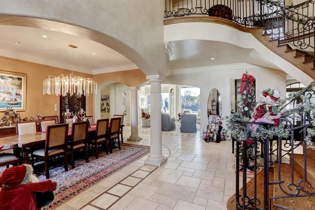 Photo of 11639 Versailles Lakes Lane