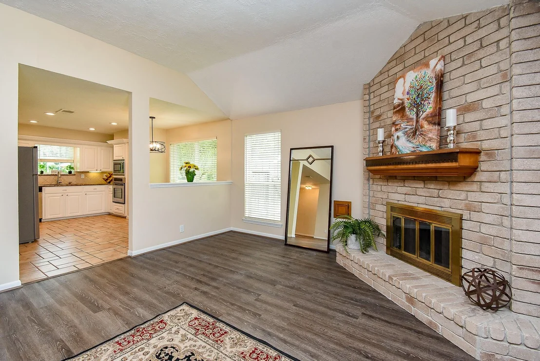 Photo of 1035 Western Meadows Drive