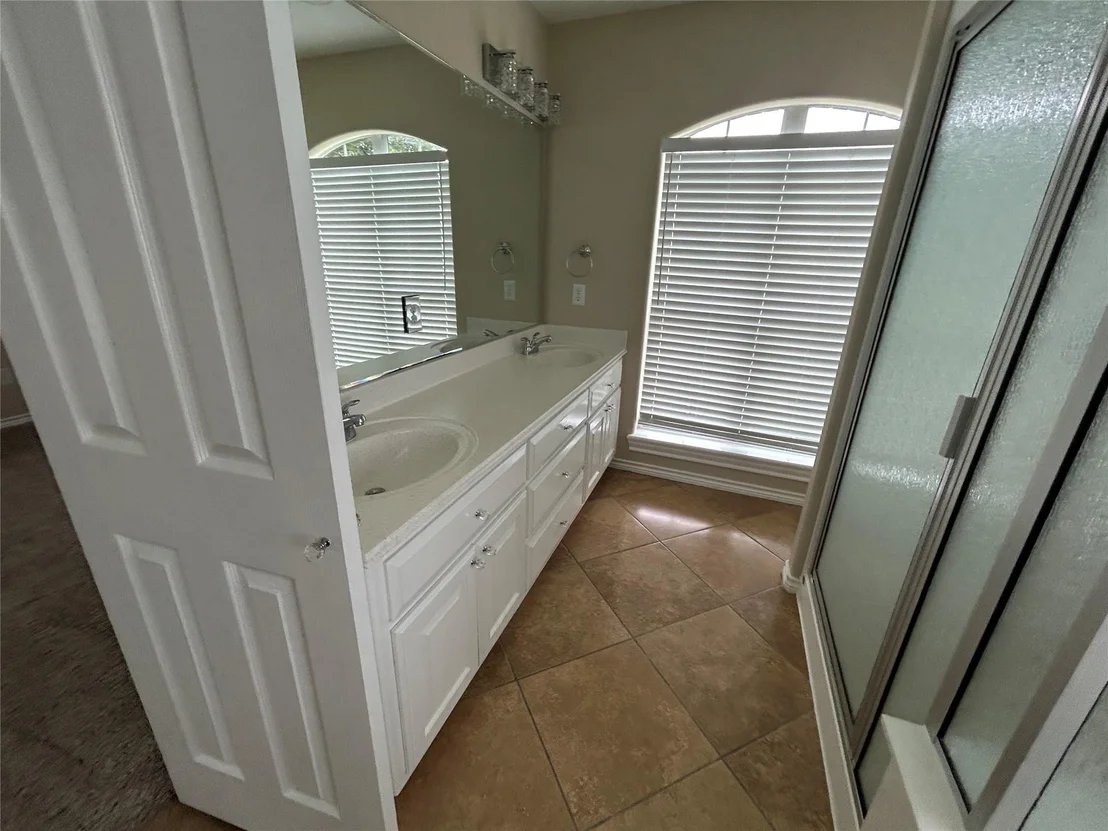 Photo of 6100 Whitetail Lane