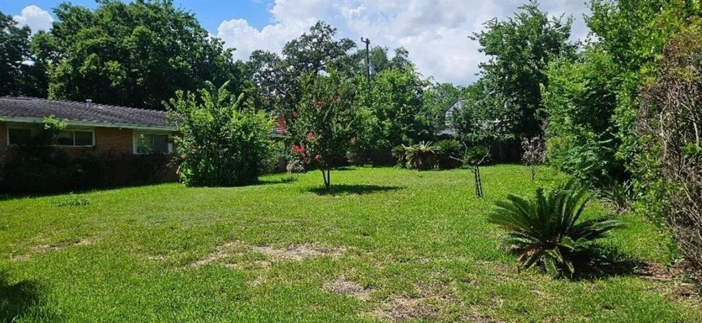 Photo of 2018 Southgate Boulevard