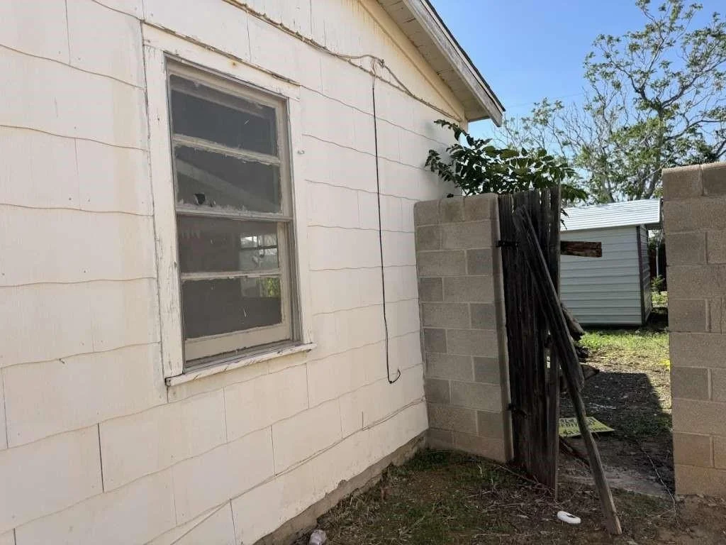 Photo of 1303 Doran Drive
