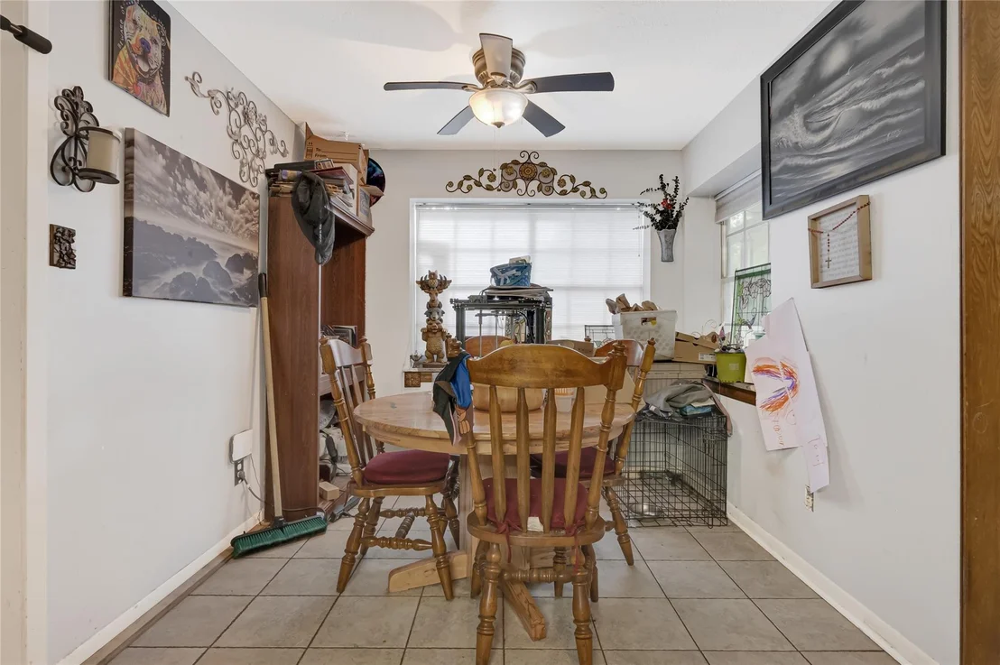 Photo of 505 Oak Drive