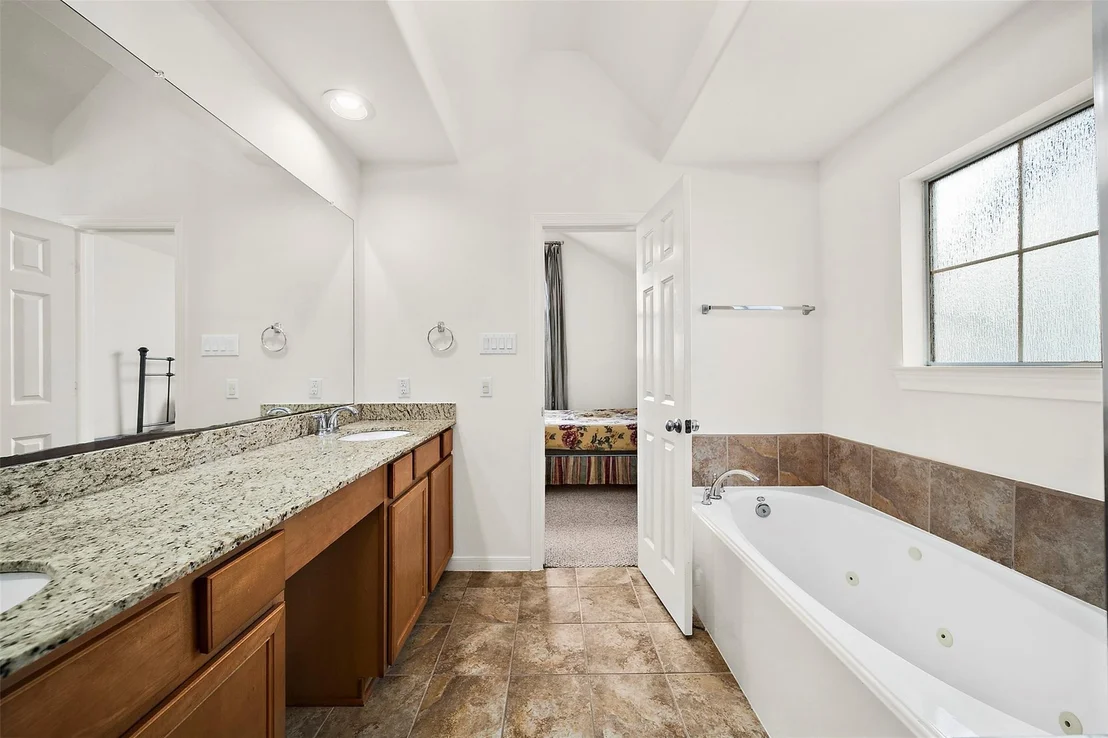 Photo of 3113 Clearview Circle