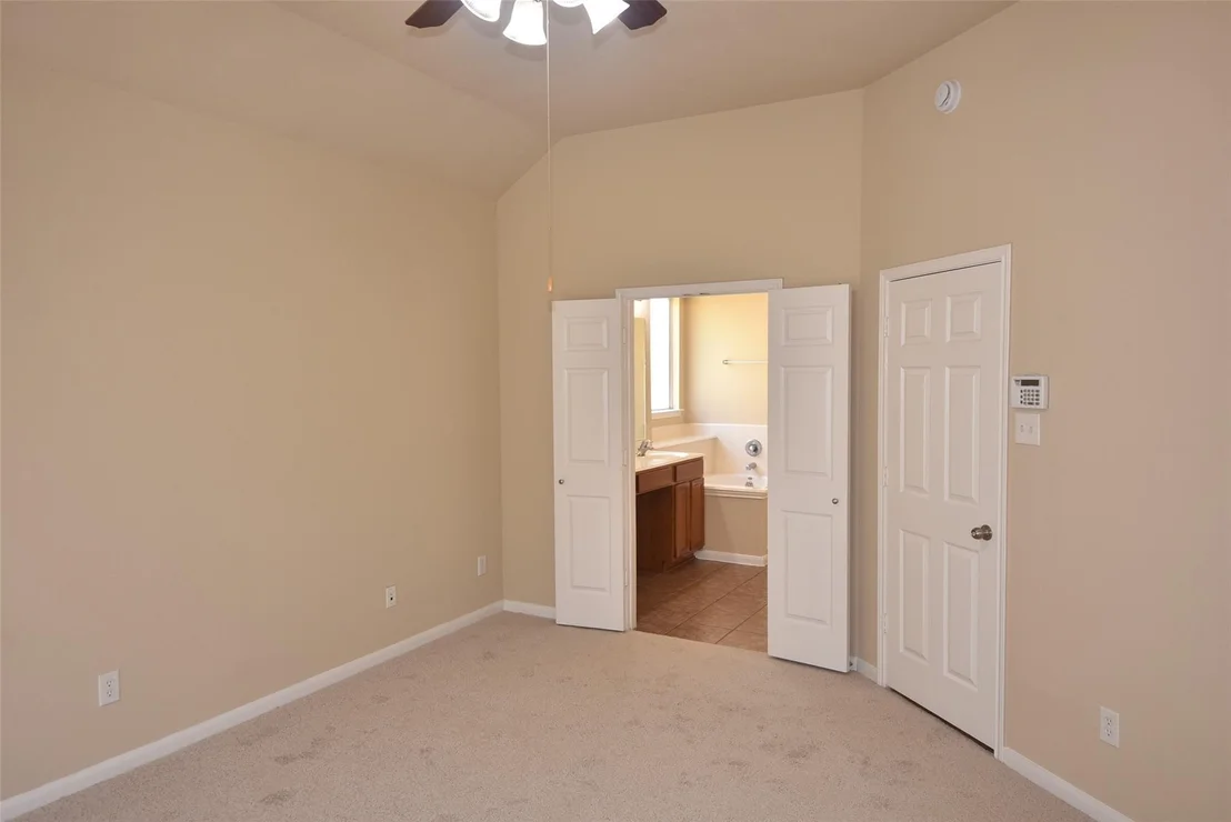 Photo of 25823 Sundrop Meadows Lane