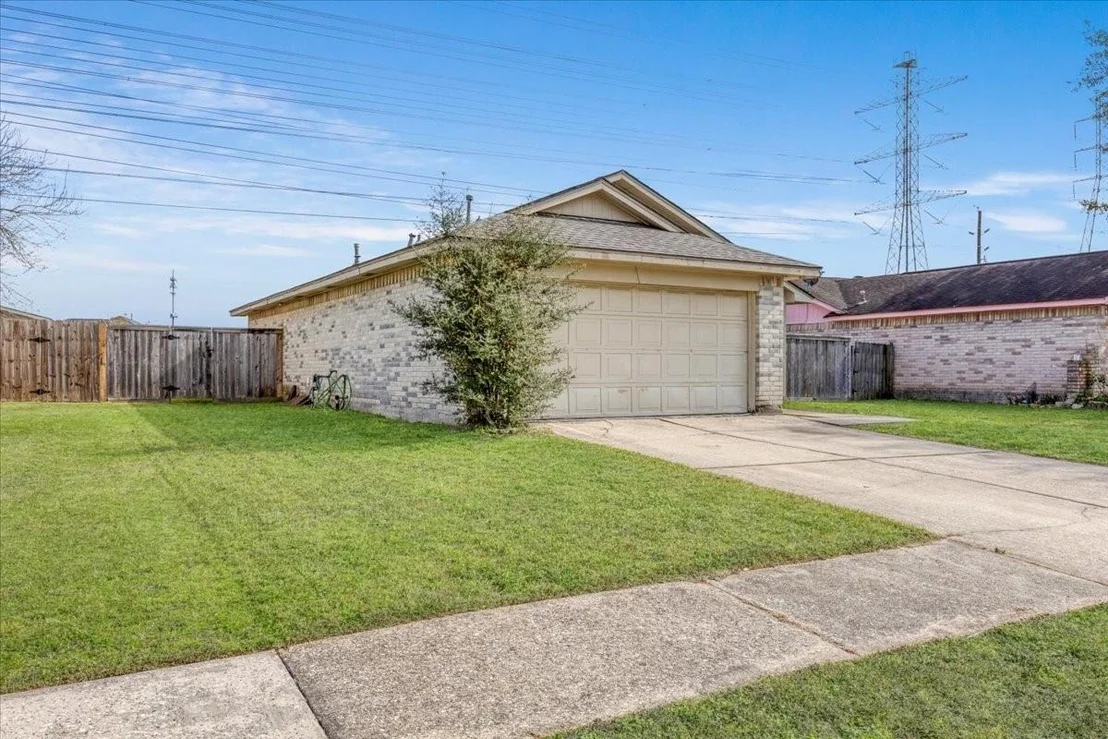Photo of 14818 Gladewick Drive
