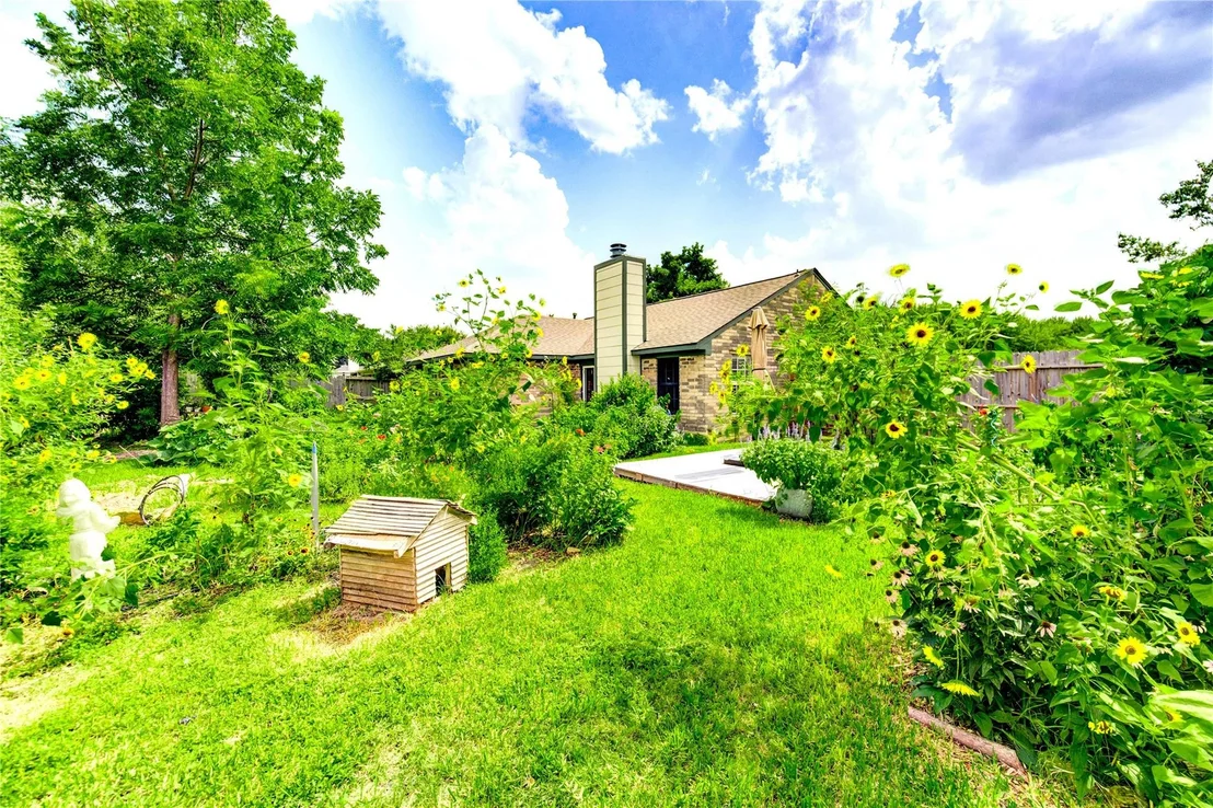 Photo of 19407 Glenway Falls Drive
