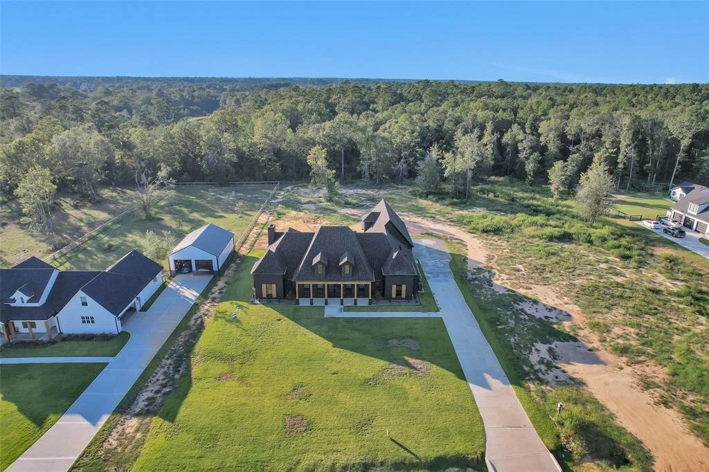 Photo of 80 Quiet Springs Trail