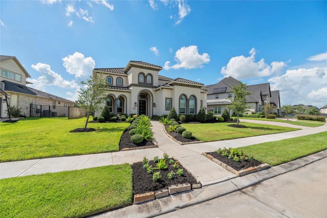 Photo of 10643 Crystal Spring Drive