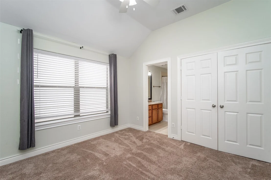 Photo of 9147 Lago Crest Drive
