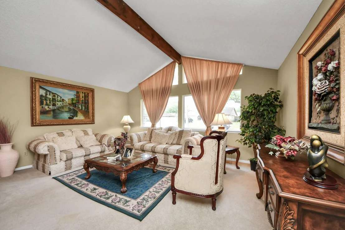 Photo of 12207 Chartwell Drive