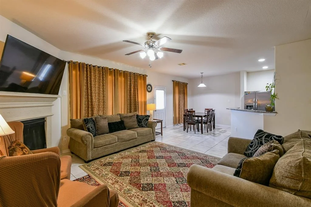 Photo of 4134 Loft Square Place