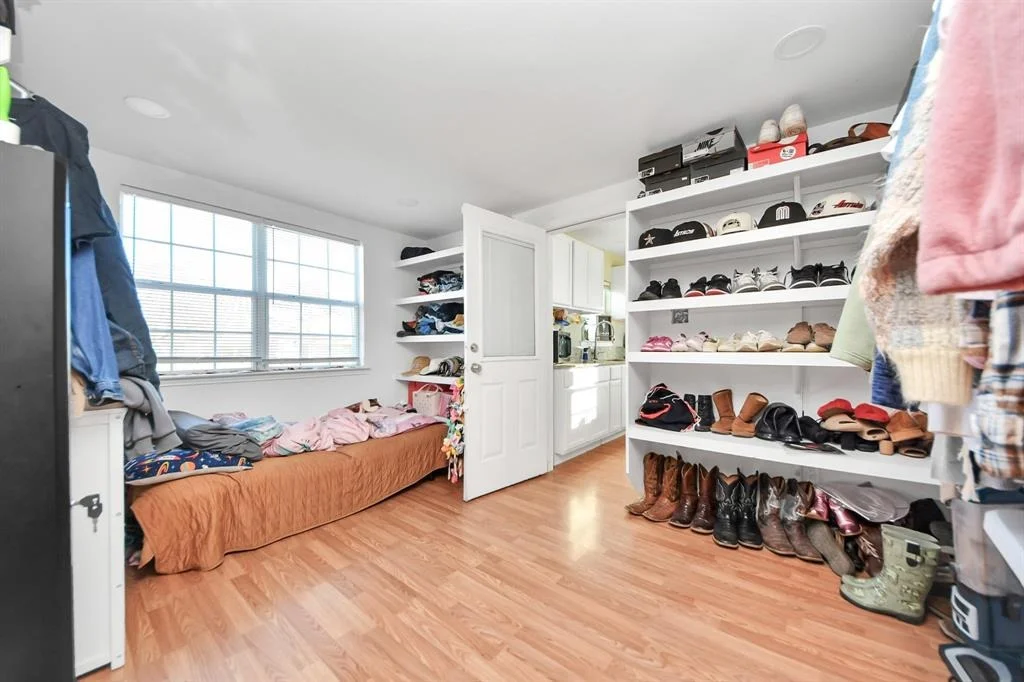 Photo of 906 Misty Way Drive