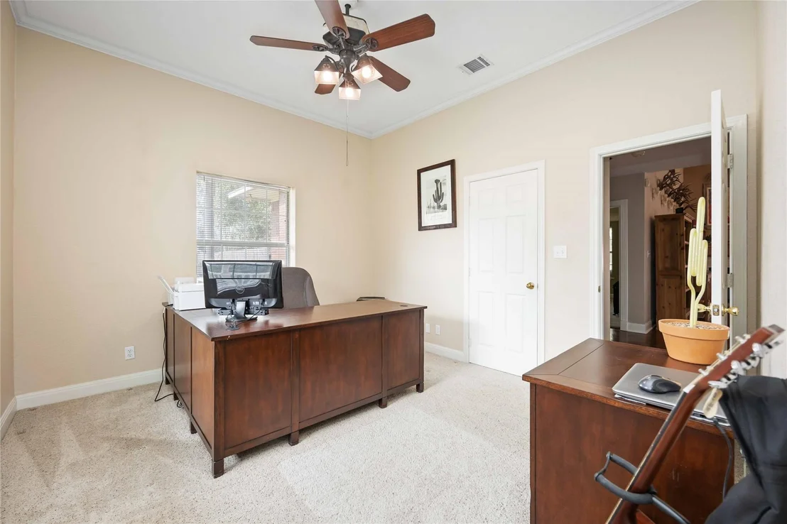 Photo of 1290 County Road 145
