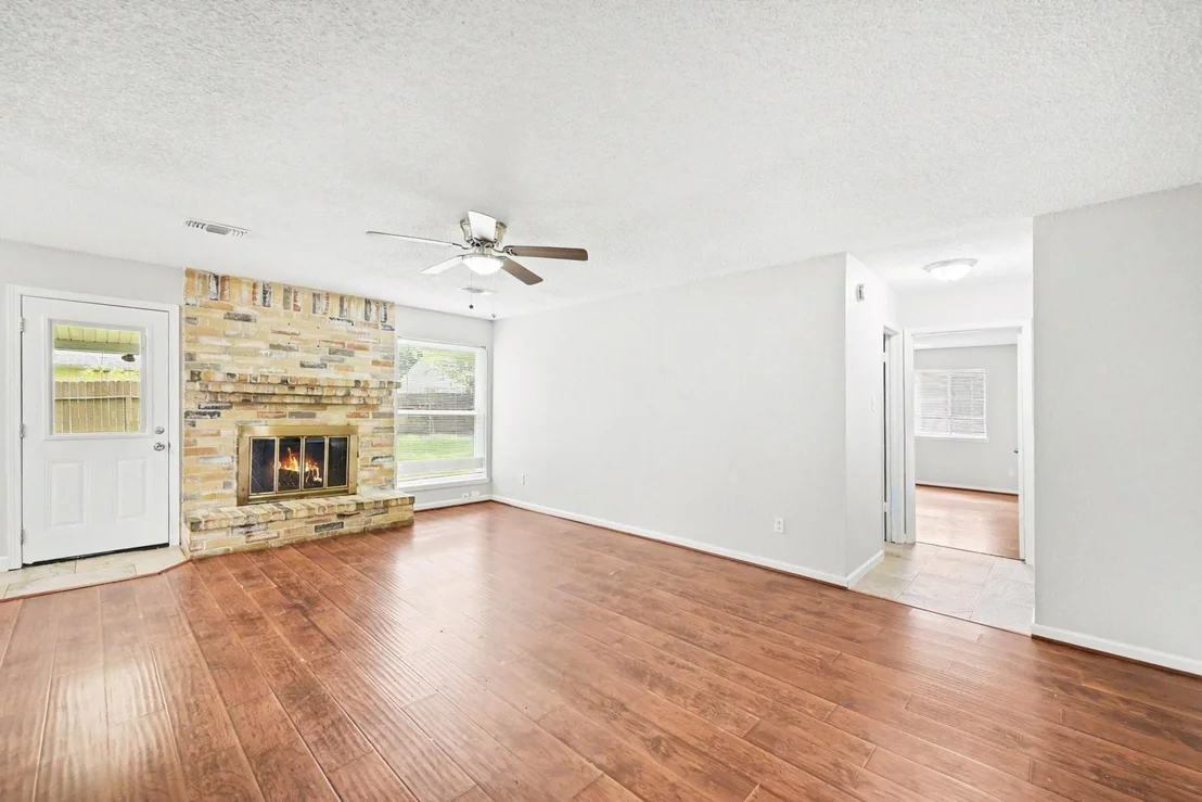 Photo of 18511 Sweetmeadow Drive