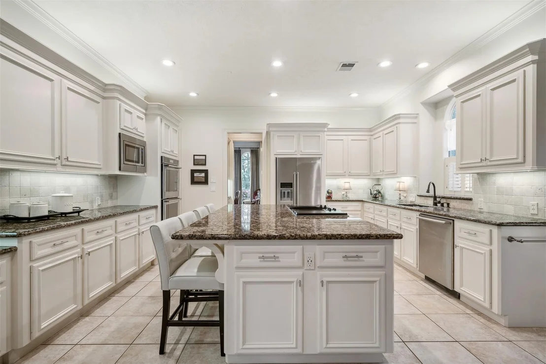 Photo of 2 Lenox Hill Drive