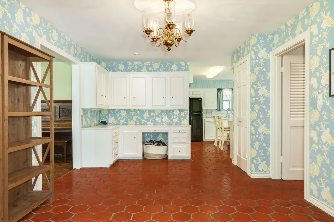 Photo of 110 Sequoia