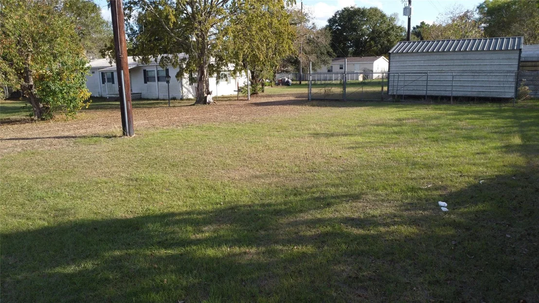 Photo of 22319 Beckendorff Road