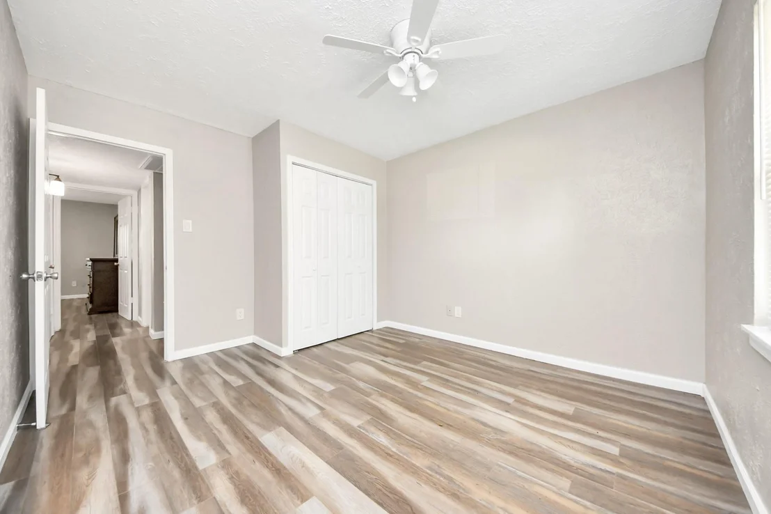 Photo of 6834 Kearney Drive