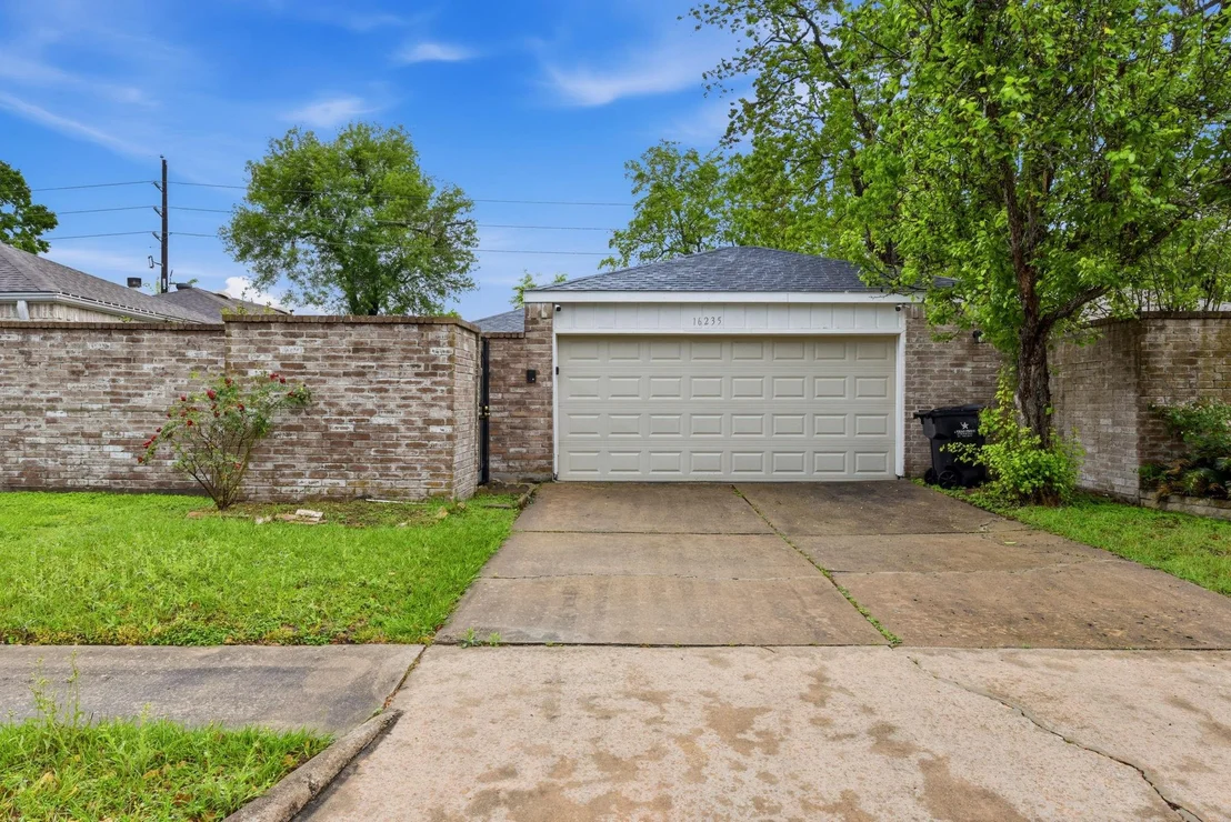 Photo of 16235 Olive Glen Drive