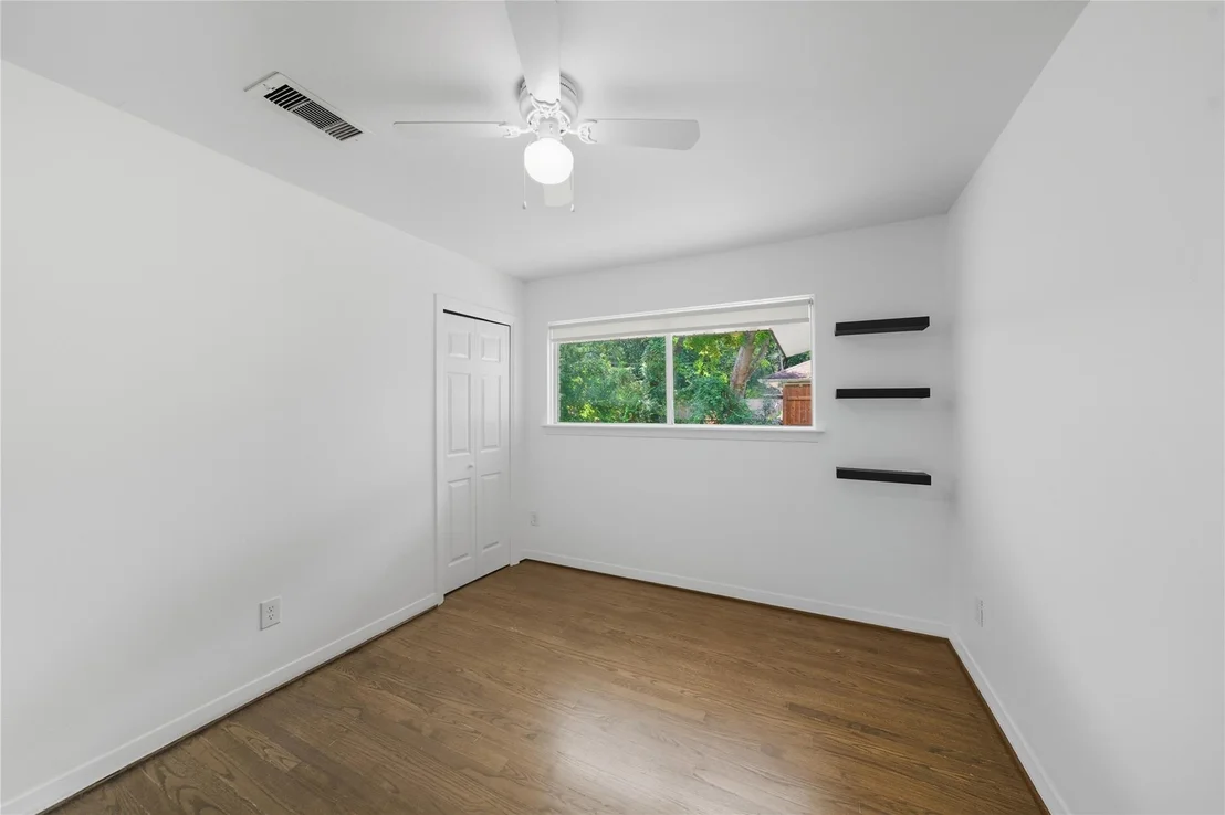 Photo of 11223 Greenwillow Drive