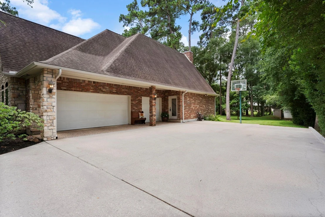 Photo of 24311 Standing Oak Drive