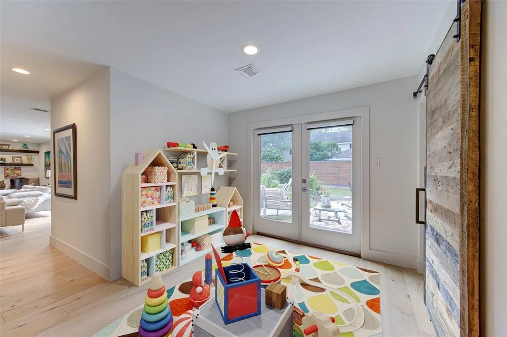 Photo of 527 Kickerillo Drive