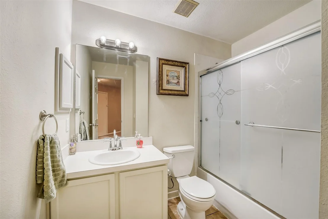 Photo of 17118 Shadow Ledge Drive