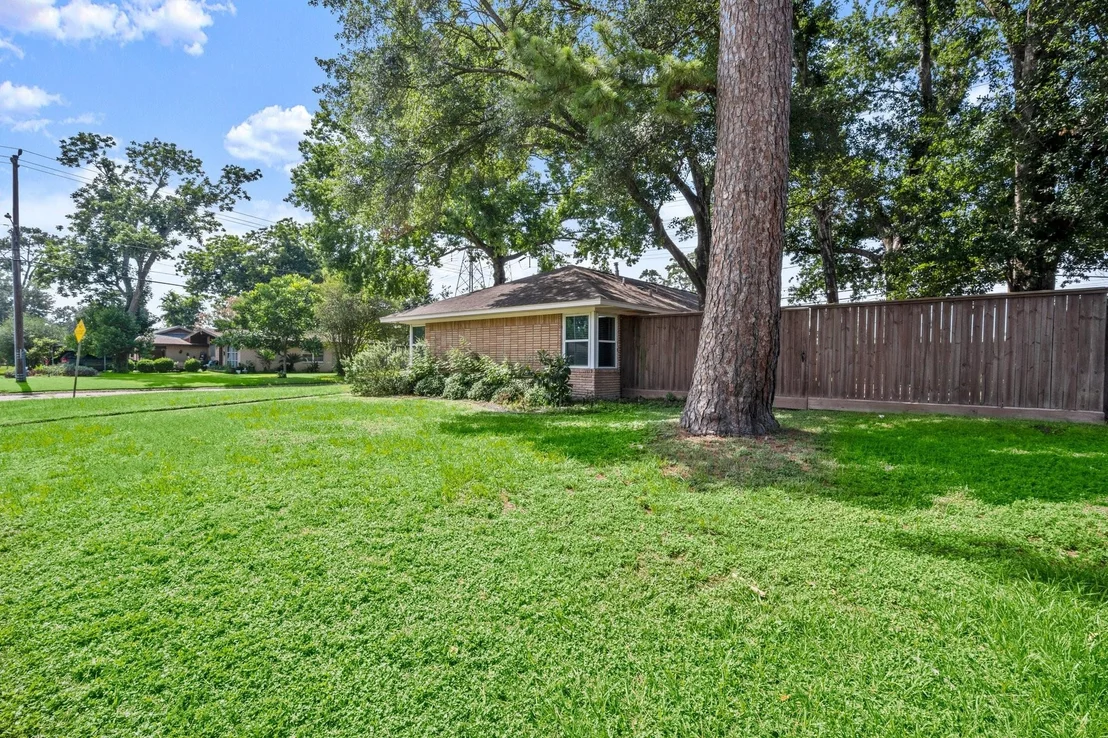 Photo of 2218 Stonecrest