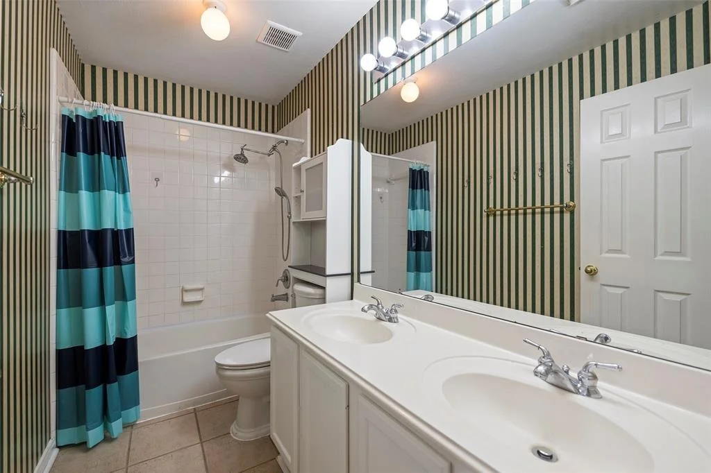 Photo of 17014 Sandestine Drive