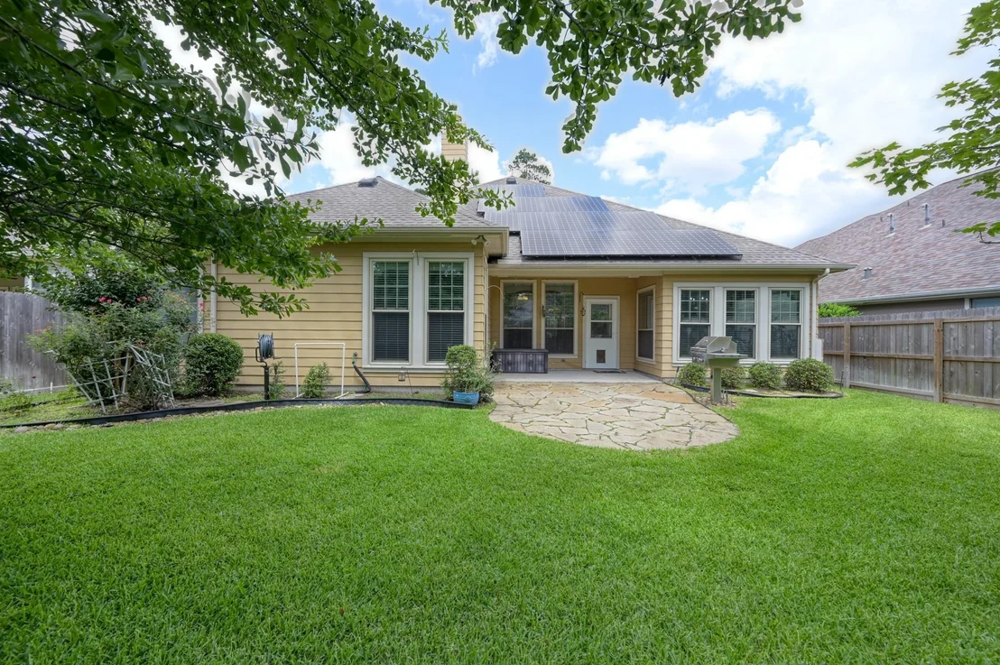 Photo of 74 Tapestry Park Circle