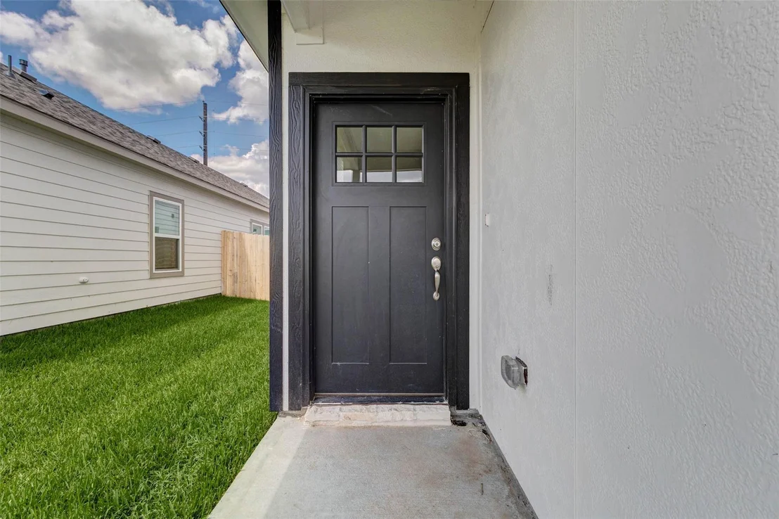 Photo of 6471 Escondido Drive