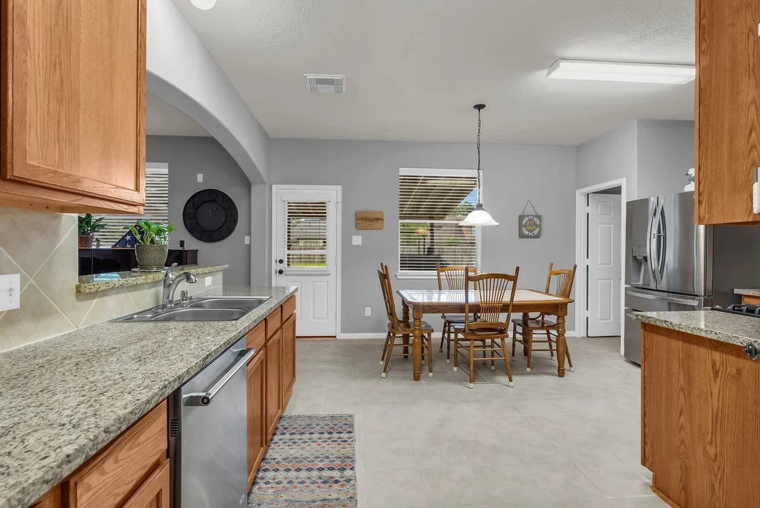 Photo of 6910 Grant Drive
